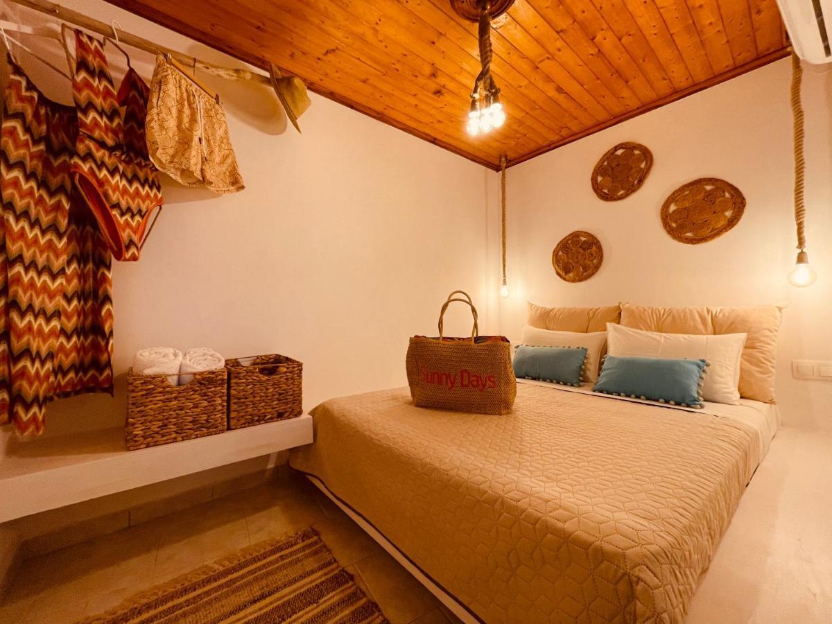 Erginas Boat House Daire Plaka  Dış mekan fotoğraf